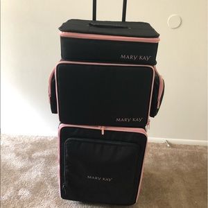 Mary Kay 3 piece makeup suitcase set